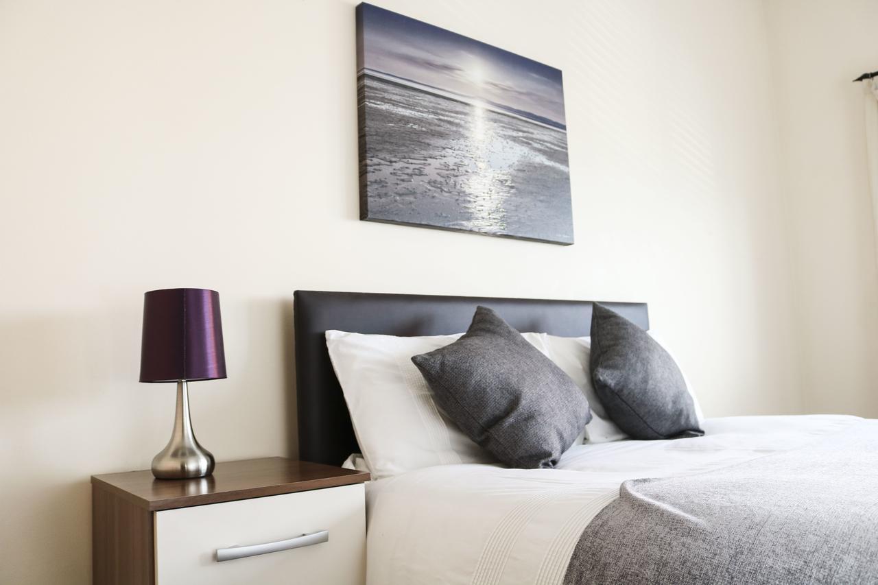 Parks Nest 5 Apartment Kingston upon Hull Exterior photo